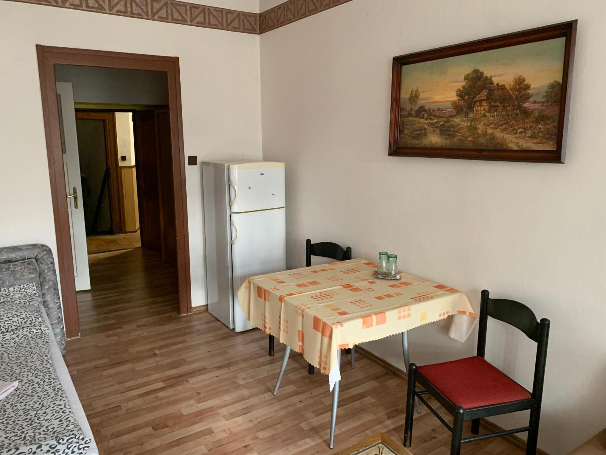 Restaurace A Penzion Podloubi Opočno Eksteriør bilde